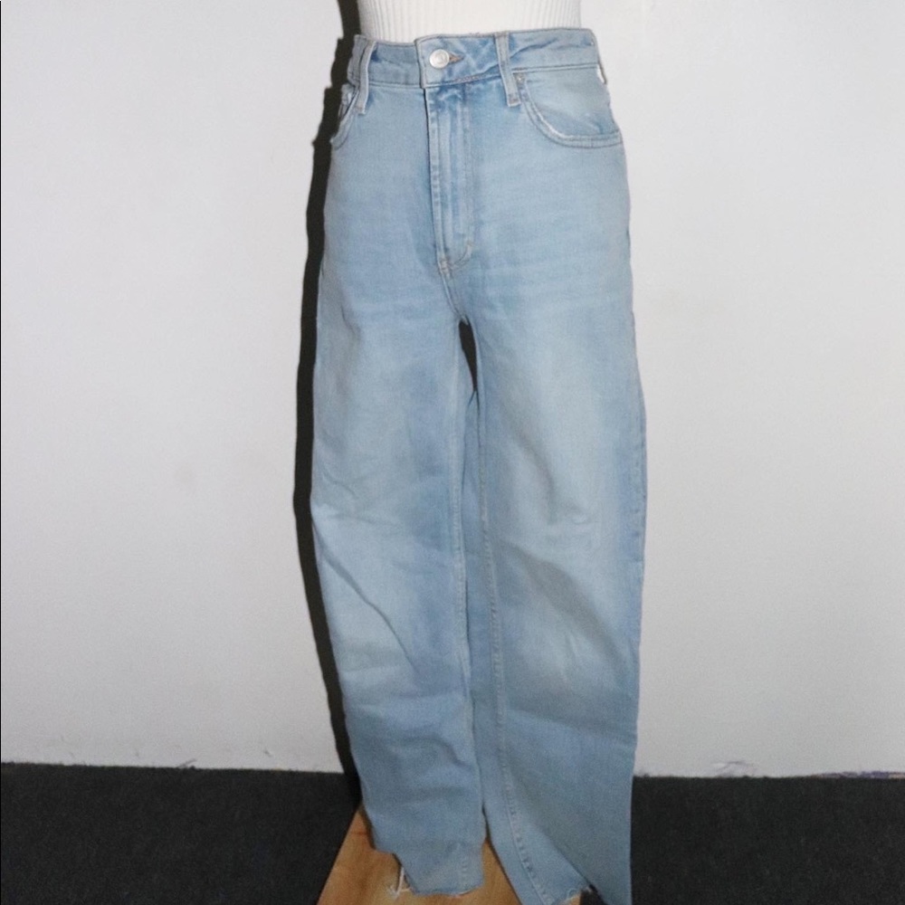 High rise blue jeans